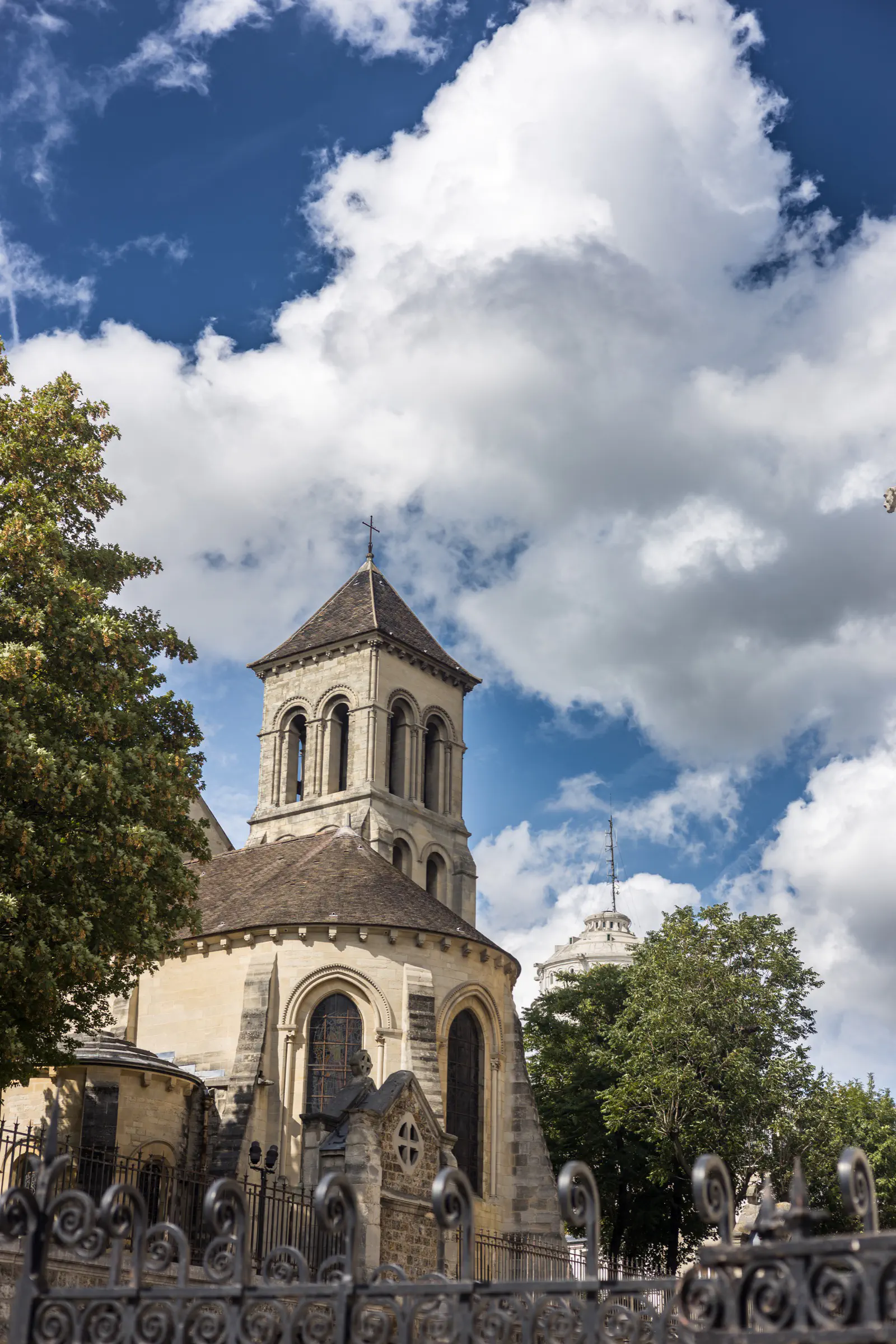 Paris street scene