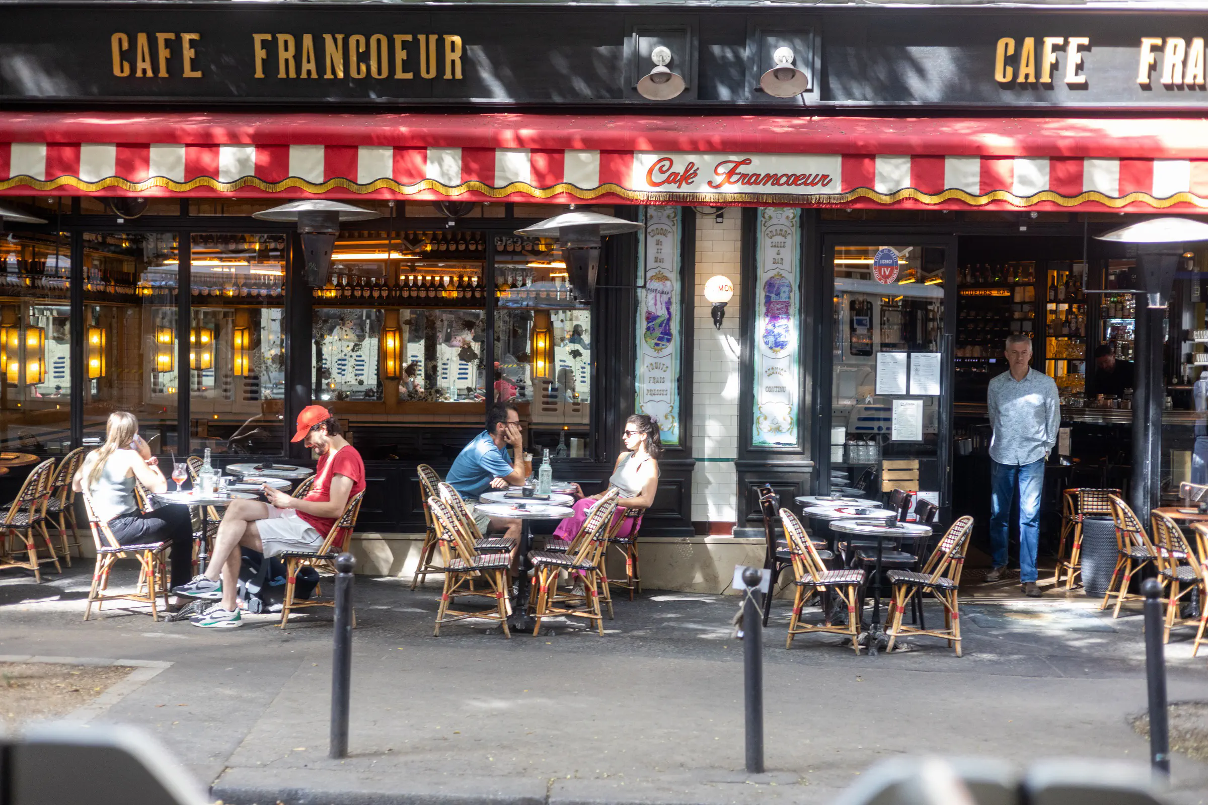 Paris street scene