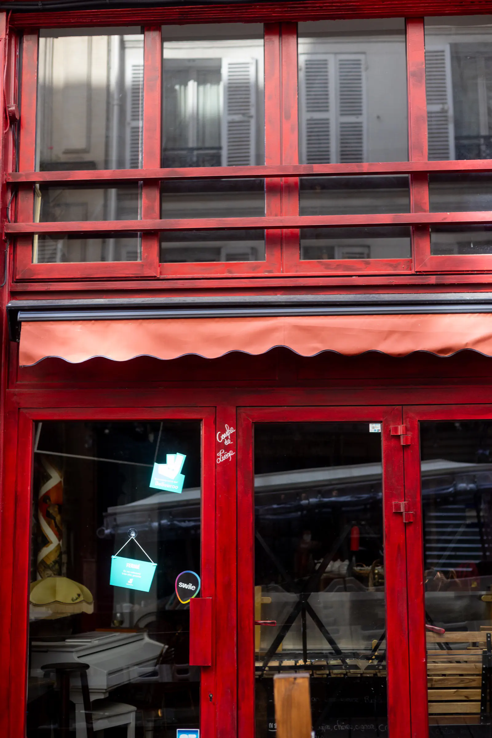 Paris street scene